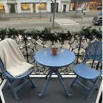 Cosy 3 Pieces Et Garage 15 Min A Pied Du Centre Apartment