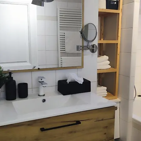 Apartament - Deux & Garage *