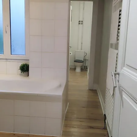 - Deux & Garage * 스트라스부르